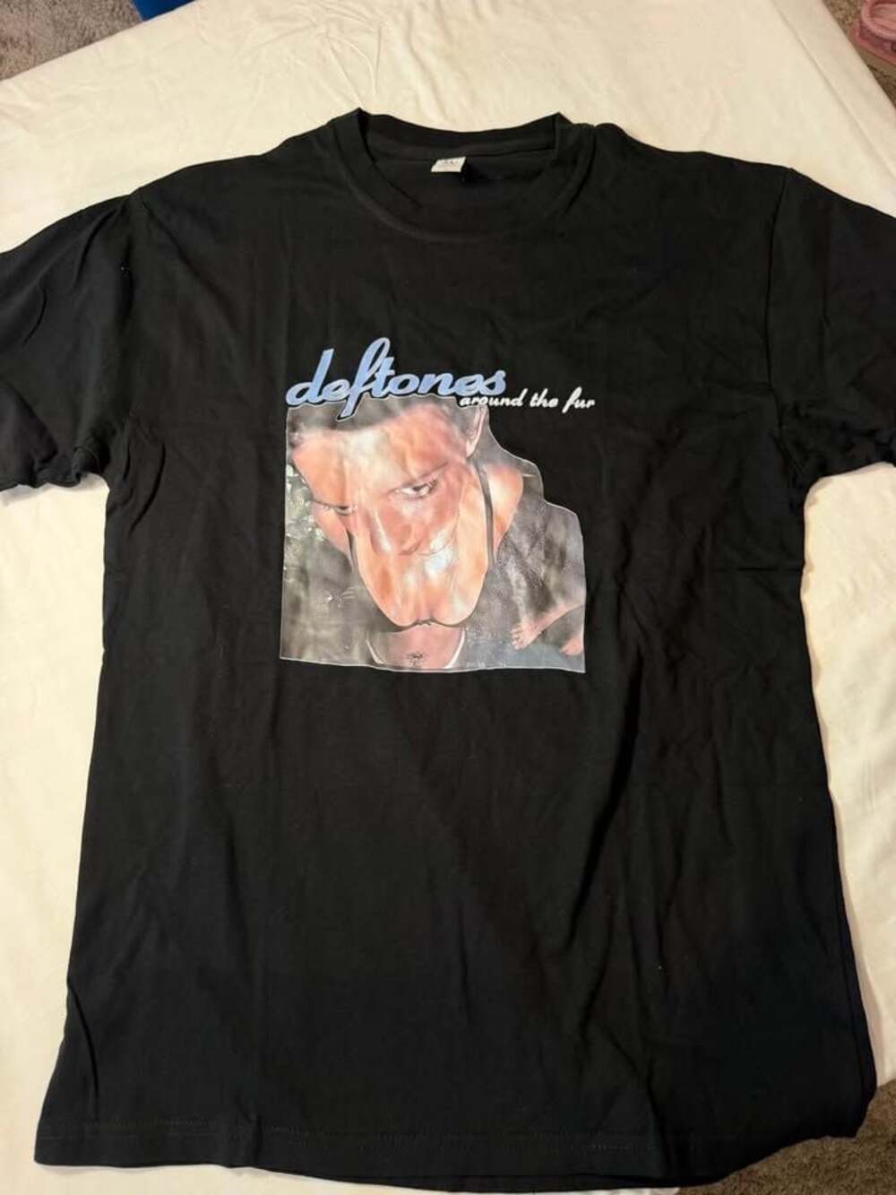 Medium Graphic Tee
